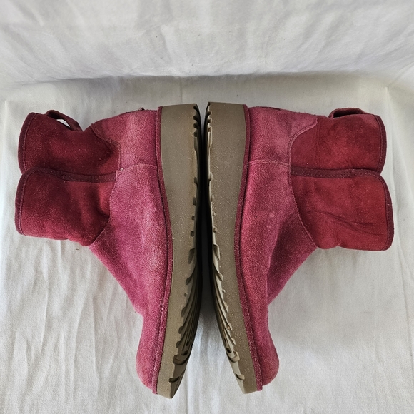 UGG Kristin Fuchsia Suede Wedge Boot - Picture 9 of 9